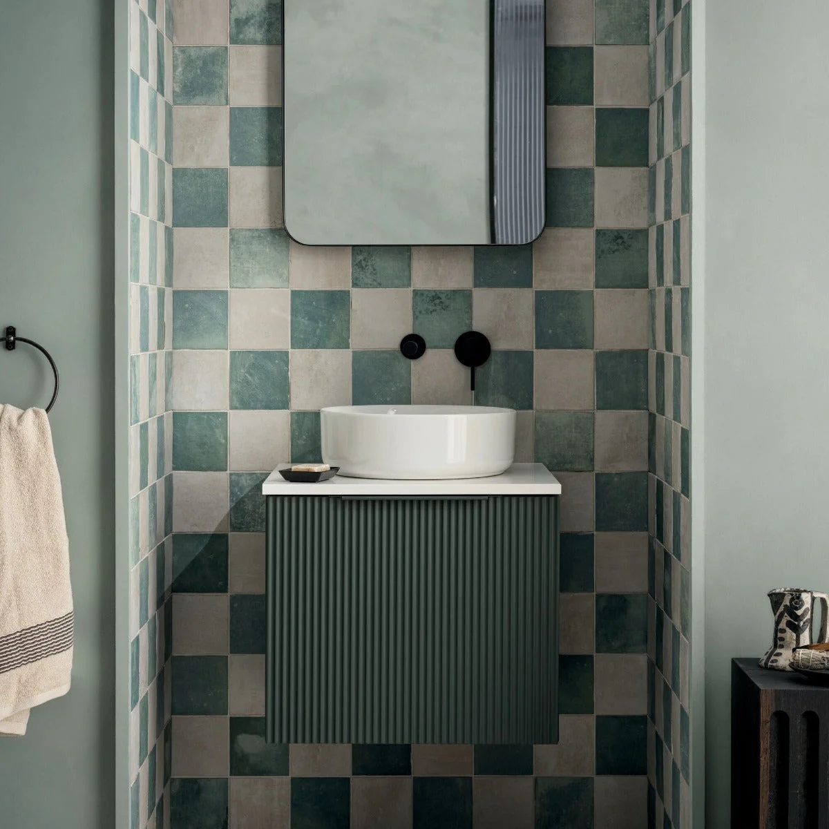 Kelmscott White Tile - Image 6