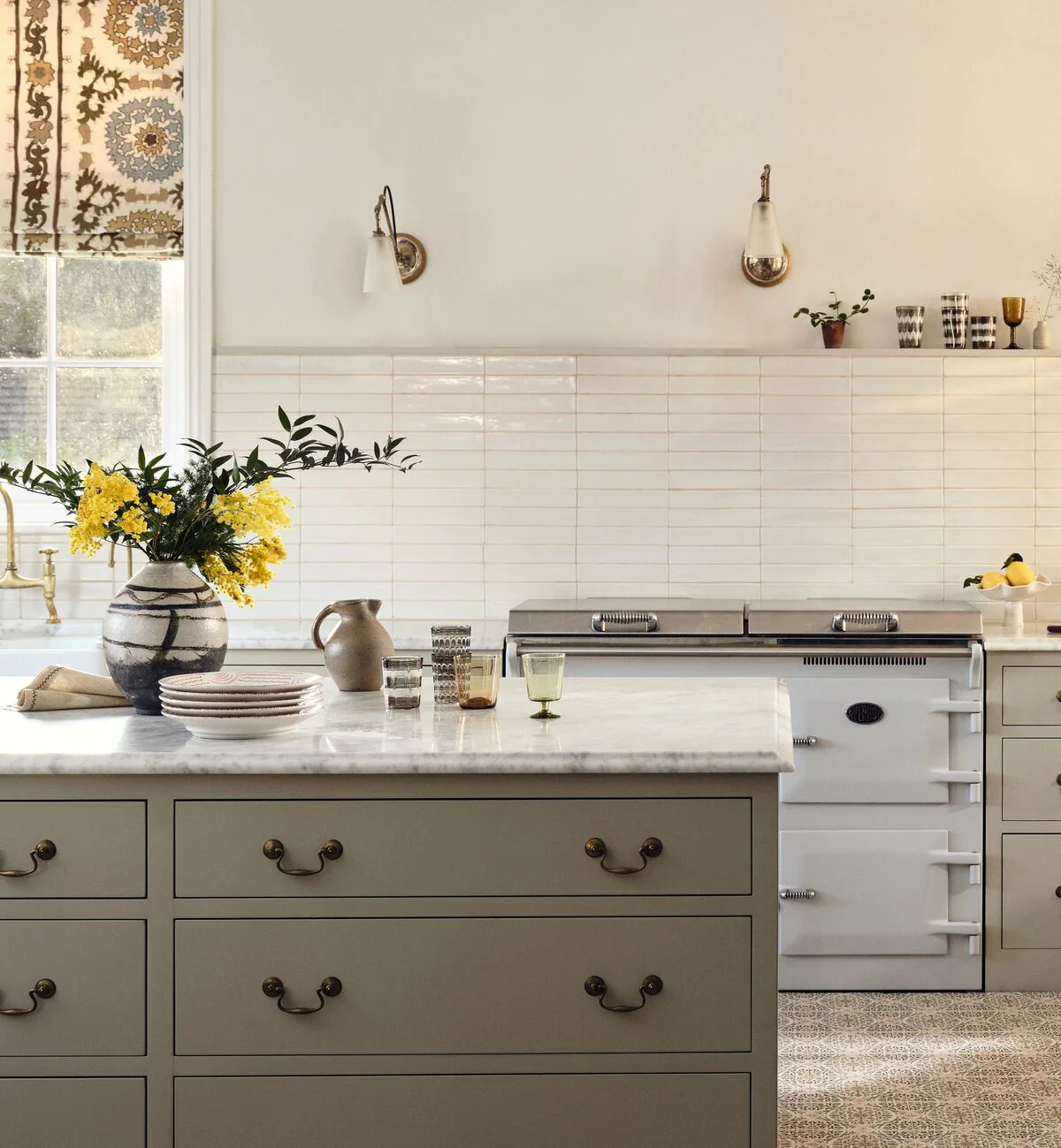 Nina Campbell Rivage Ivory Glazed Wall Tile - Image 10