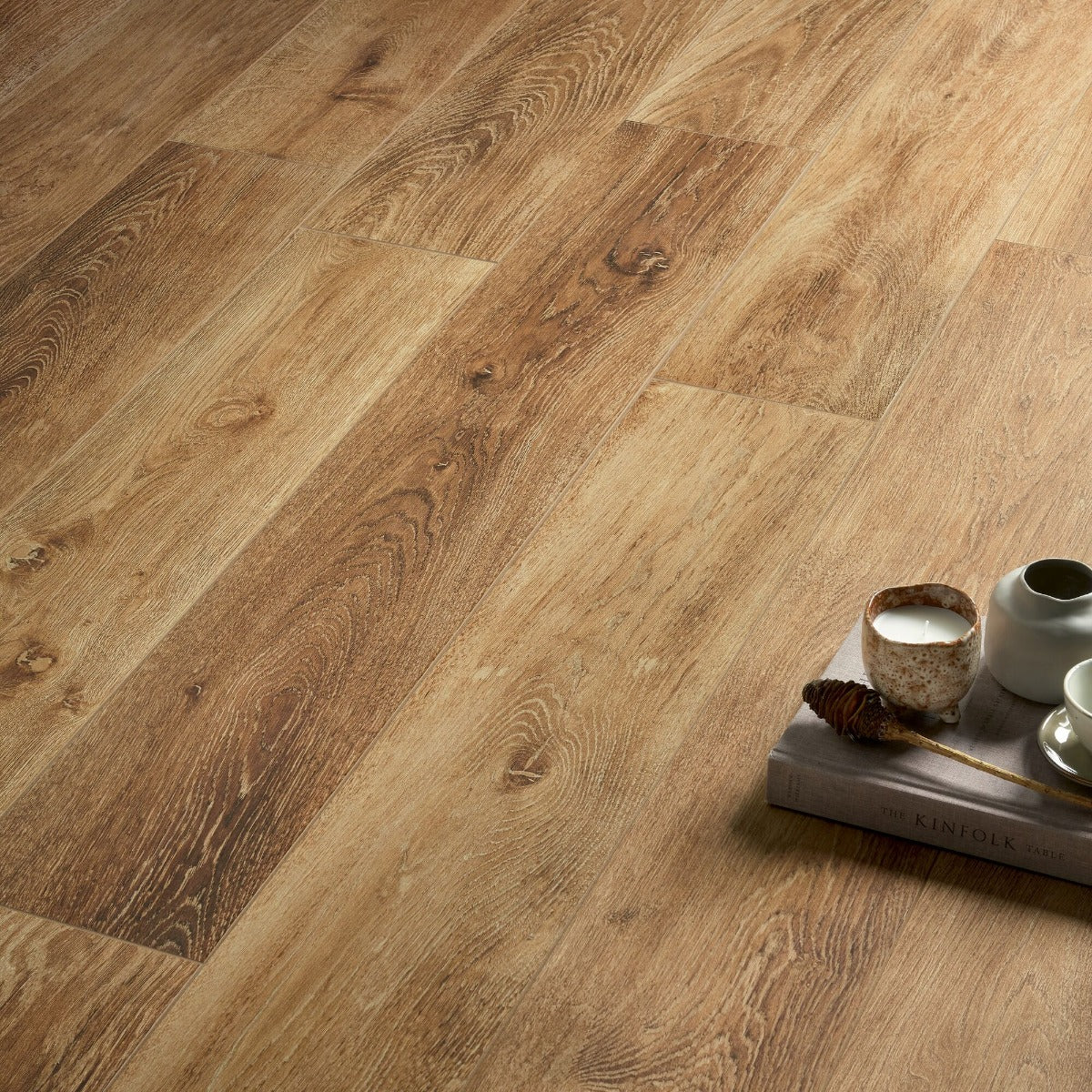 Southwold Oak Plank Wood Effect Tile - Image 3